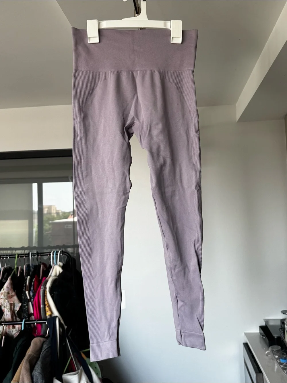 SET Active Purple Seamless High Waisted Leggings Size Medium M Like New - Picture 3 of 13